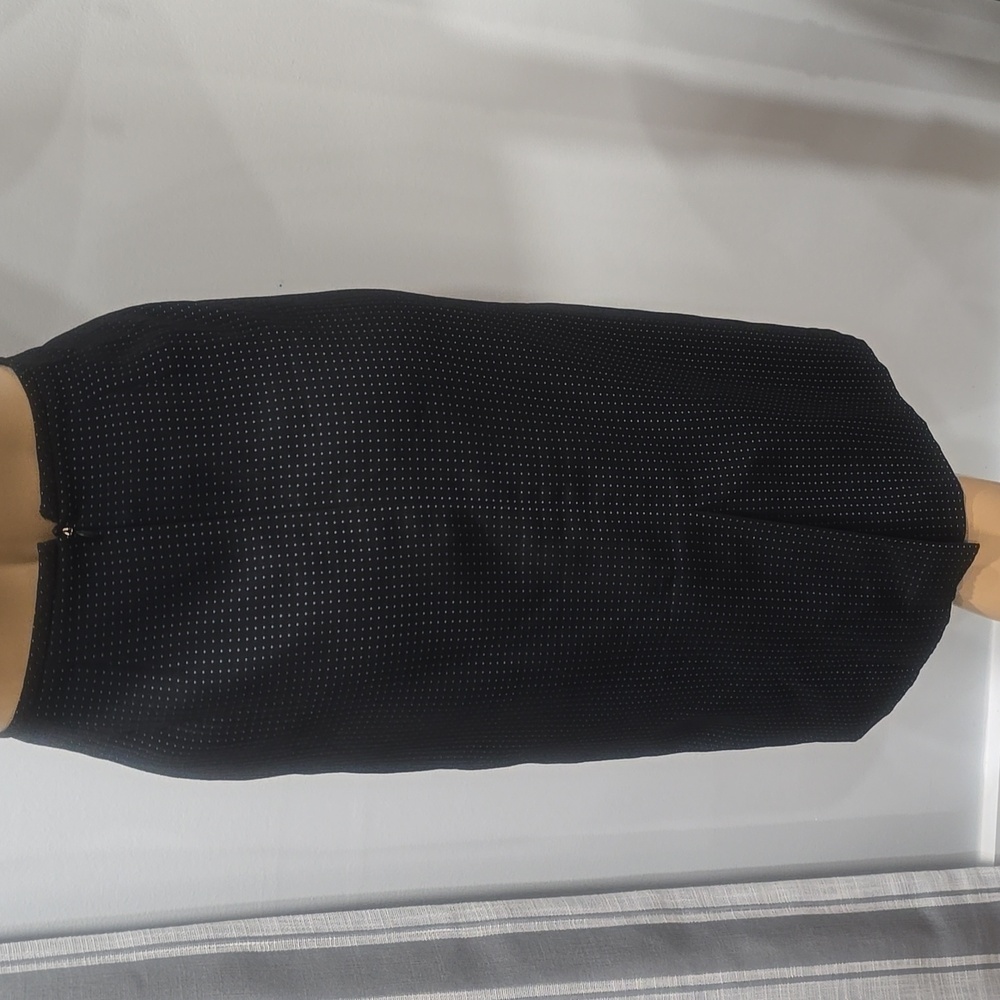802 Evan Picone Skirt Women's Black with Blue Dot Pencil Skirt Poly Blend sz 6